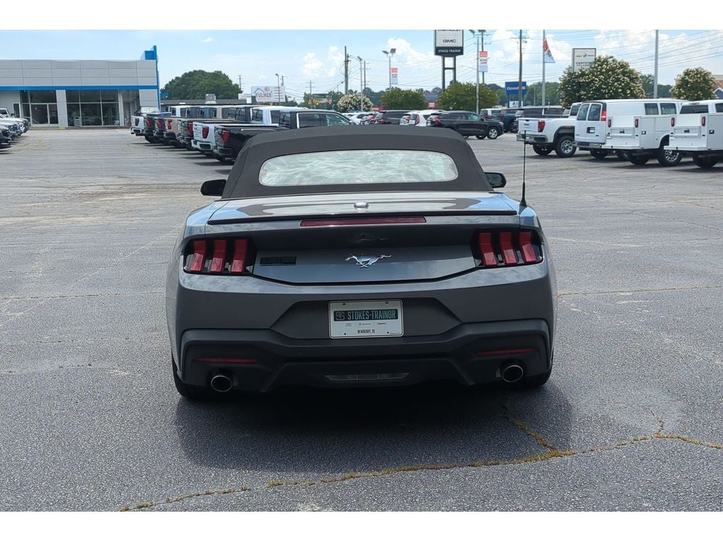 2025 Ford Mustang EcoBoost