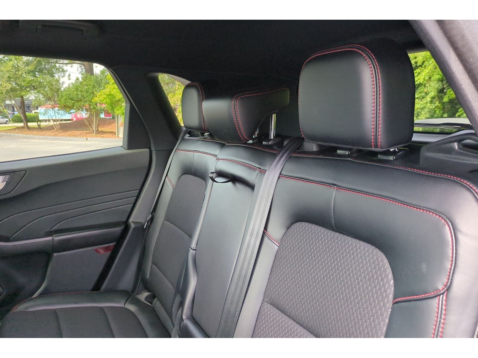 2025 Ford Escape ST-Line Select