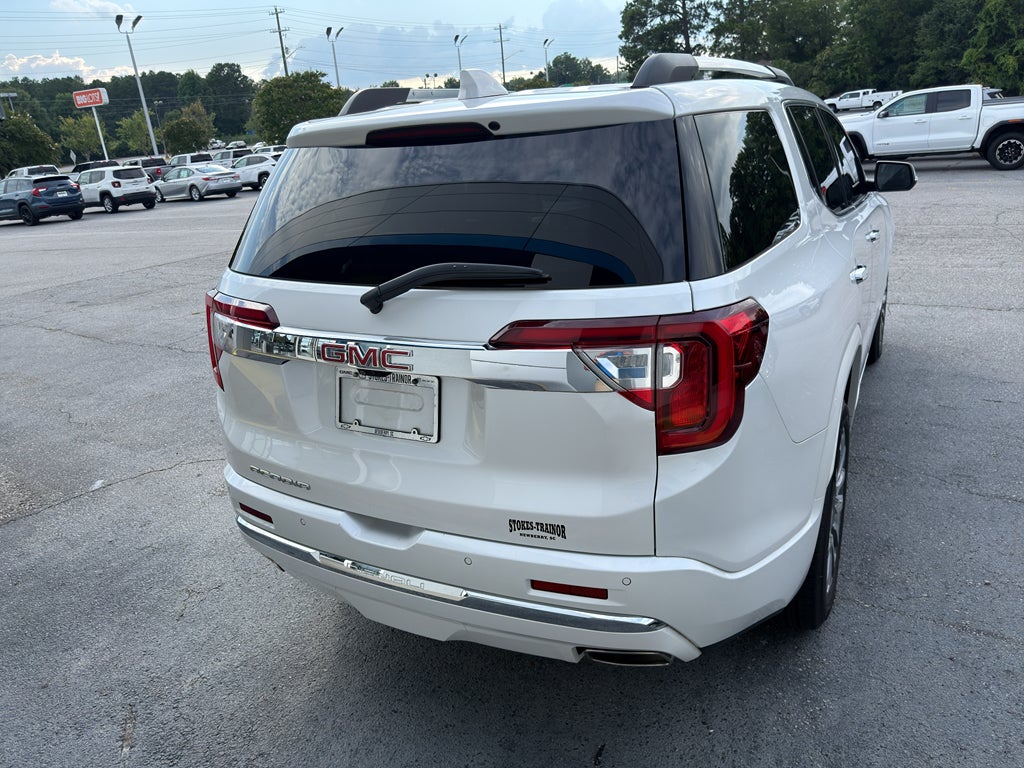 2023 GMC Acadia Denali
