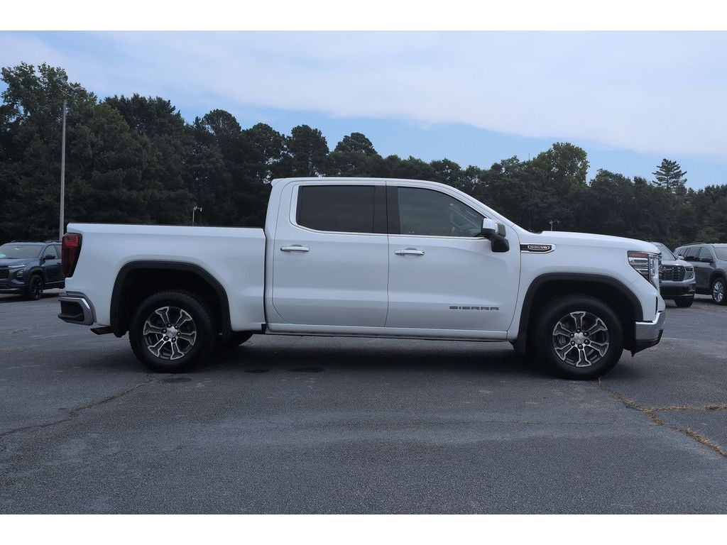 2024 GMC Sierra 1500 SLT