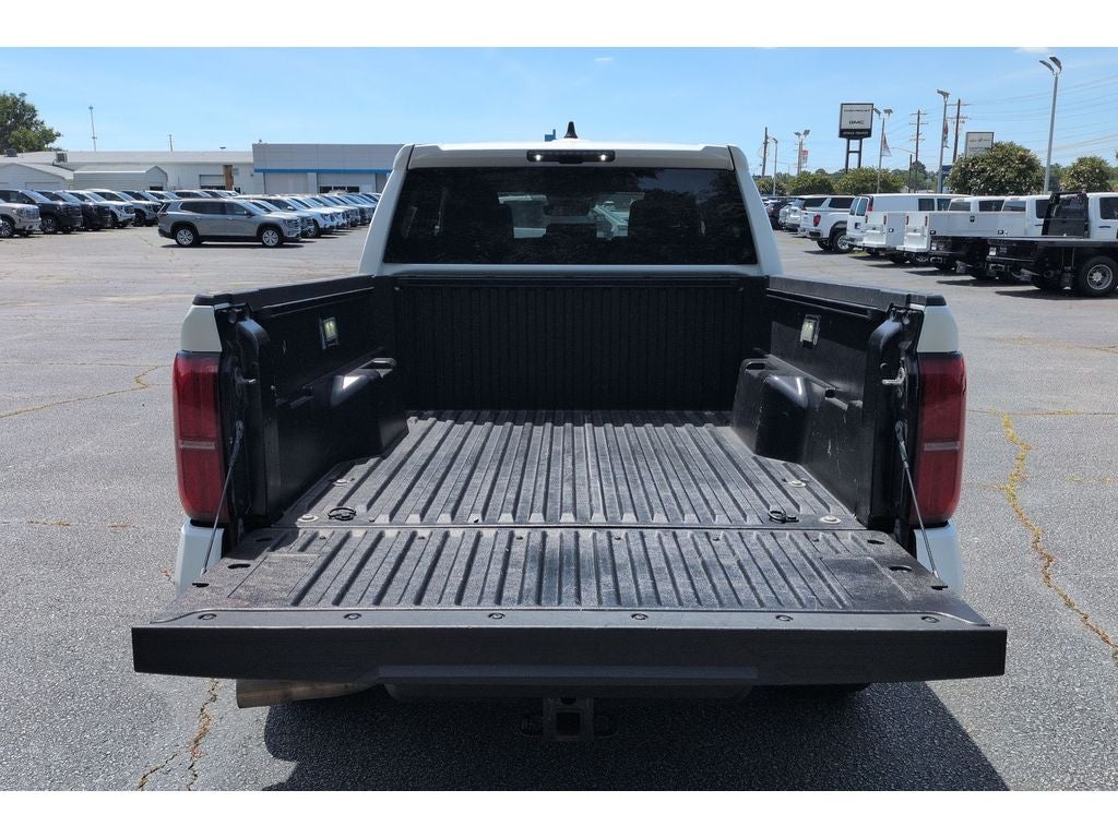 2024 Toyota Tacoma 4WD SR5
