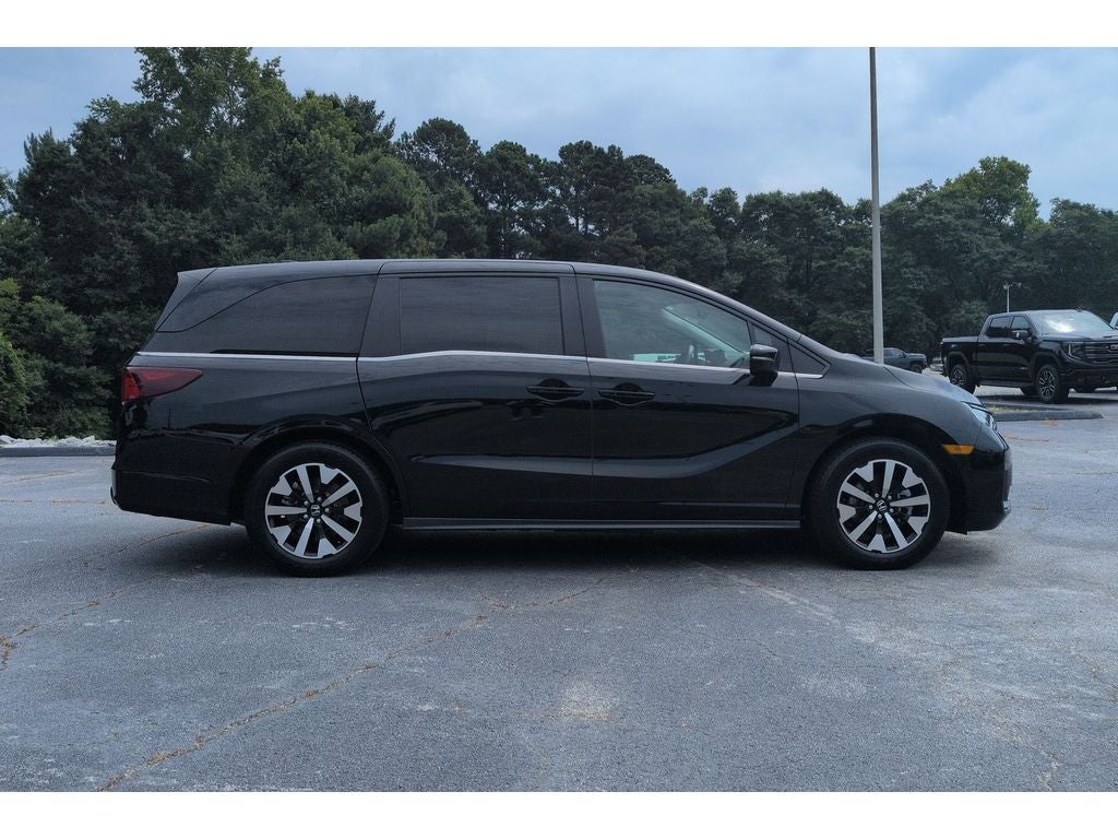 2025 Honda Odyssey 9