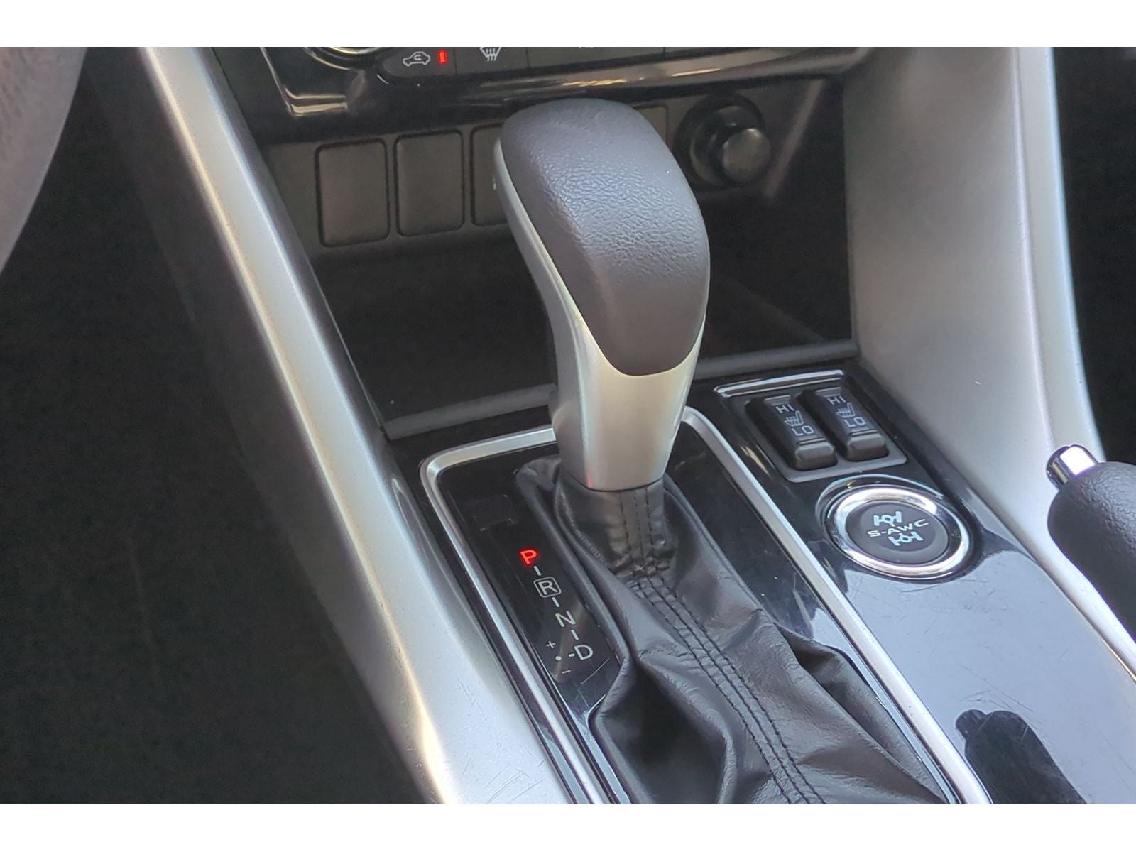 2024 Mitsubishi Eclipse Cross LE