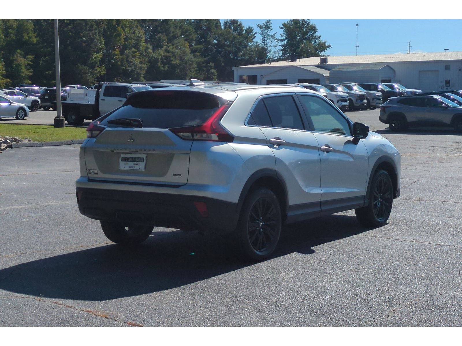 2024 Mitsubishi Eclipse Cross LE