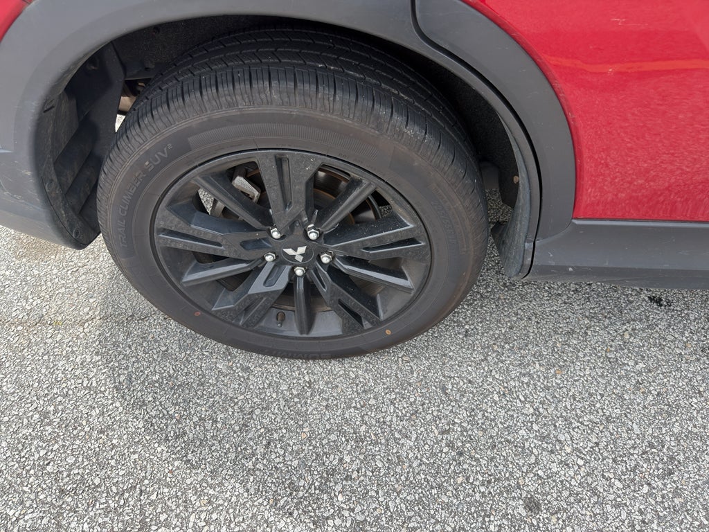 2024 Mitsubishi Eclipse Cross LE