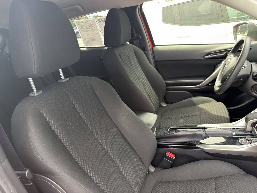 2024 Mitsubishi Eclipse Cross LE